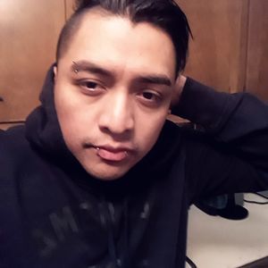 Meet your Posher, Gio